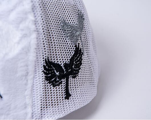 Fuzzy Trucker Satin Angel / White