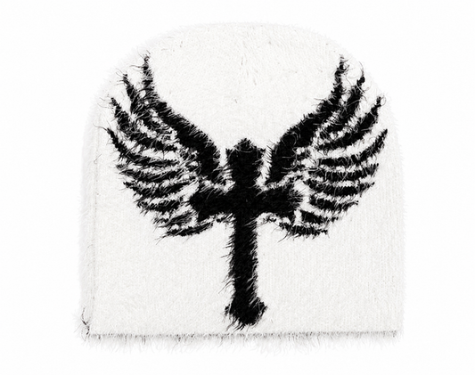 Fuzzy Beanie White / Black